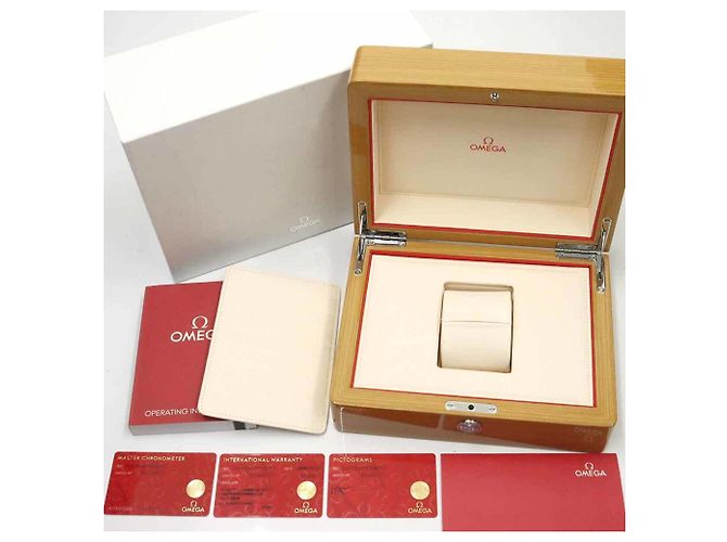 Omega Seamaster Diver 300 Co-Axial Master Chronometer - vista 2