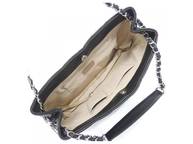 Borsa a tracolla Chanel 66872 in pelle di vitello grana naturale nera Nero - vista 6