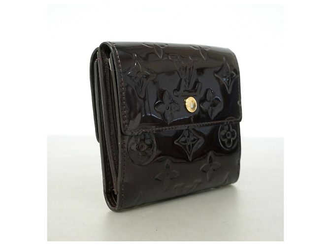 Portafoglio Louis Vuitton Tri-fold in Amarante Bordò - vista 2