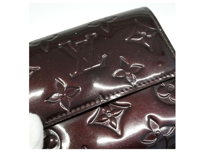 Portafoglio Louis Vuitton Tri-fold in Amarante Bordò - vista 8