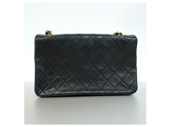 Borsa a tracolla con catena Chanel Matelassé Nero - vista 11