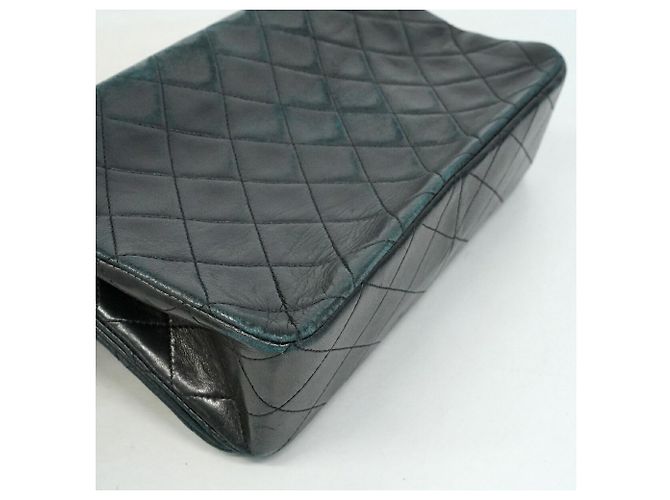 Borsa a tracolla con catena Chanel Matelassé Nero - vista 8