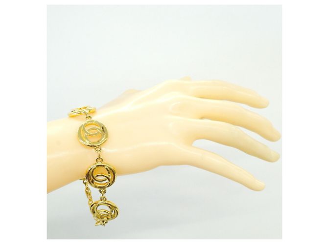 Bracciale con ciondoli placcato oro Chanel D'oro - vista 5