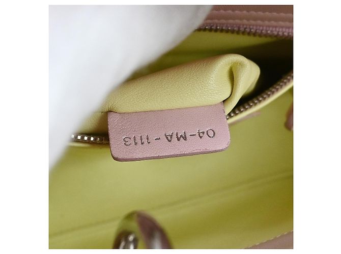 Christian Dior Lady Dior Flower Charm Embellished Leather Mini Rosa - vista 5