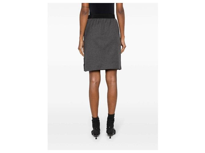 Falda línea A Chanel de lana gris - vista 4