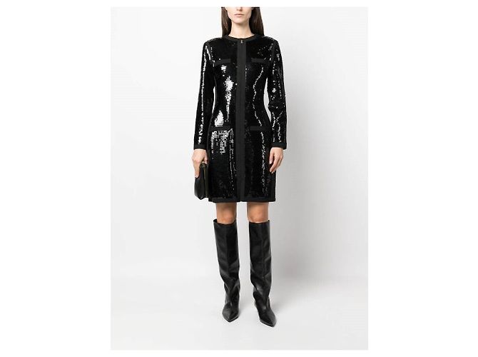 Abrigo Chanel negro con lentejuelas - vista 2