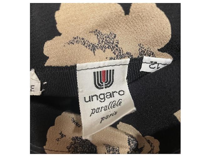 Top Emanuel Ungaro de seda negra con estampado floral Negro - vista 6