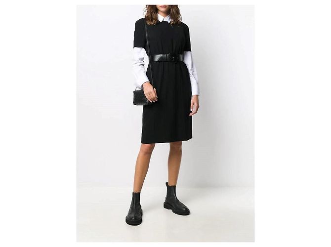 Abito Chanel nero in lana a maniche corte - vista 2
