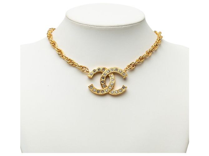Collana con pendente Chanel CC placcata oro e strass D'oro - vista 6