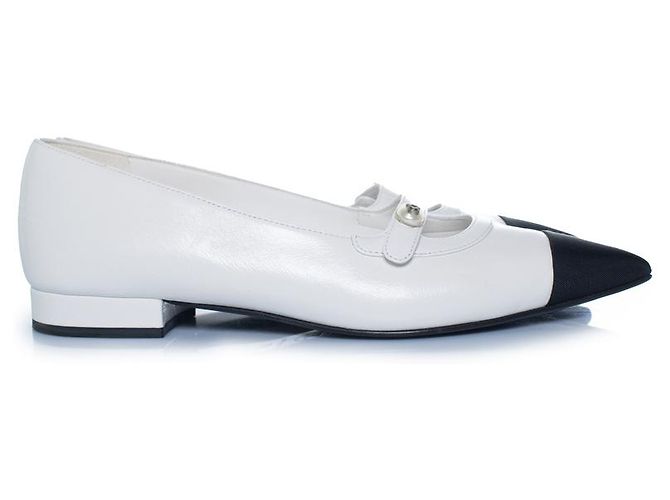 Chanel, ballerine 2024 con cinturino Mary Jane Bianco - vista 4