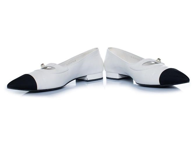 Chanel, ballerine 2024 con cinturino Mary Jane Bianco - vista 7