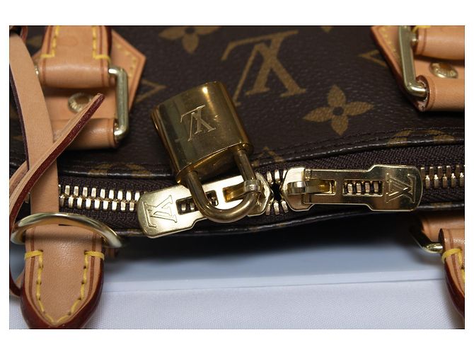 Louis Vuitton, Alma BB aus Monogram Canvas Braun - Ansicht 9