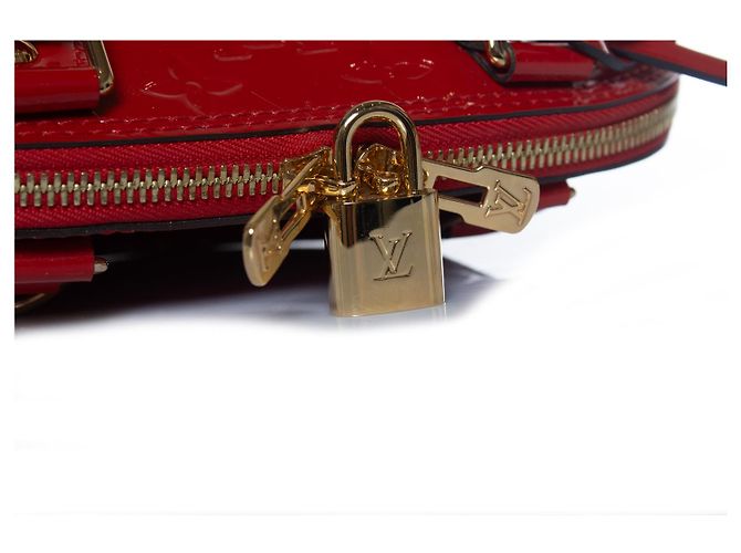 Louis Vuitton, Monogram vernis alma BB in cerise Rosso - vista 7