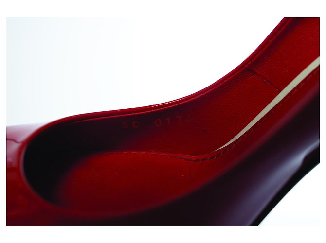 Louis Vuitton, décolleté a punta Eyeline red Rosso - vista 9