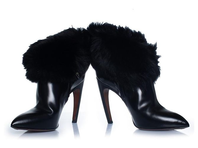 Louis Vuitton, stivaletti in pelle nera lucida Nero - vista 6
