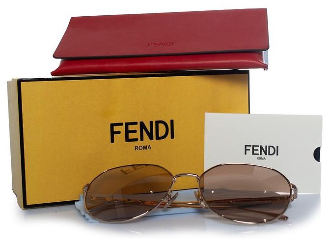 Fendi, gafas de sol espejadas oversized FF en rosa Dorado - vista 3
