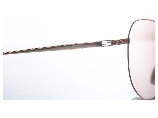 Fendi, gafas de sol espejadas oversized FF en rosa Dorado - vista 8