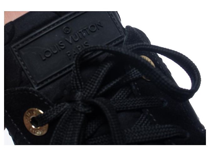 Louis Vuitton, sneakers wedge millenium in camoscio Nero - vista 9