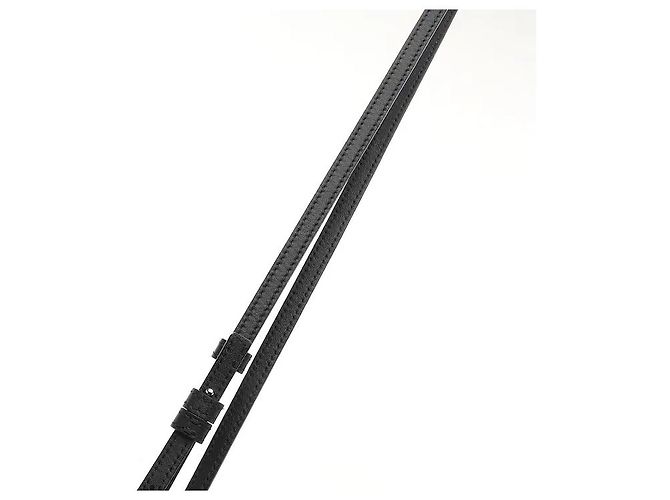 Loewe O couro de bezerro flexível harmoniza-se com a silhueta icónica Hammock para um toque sofisticado. A forma tridimensional do couro macio destaca-se, e a silhueta que naturalmente - vista 6