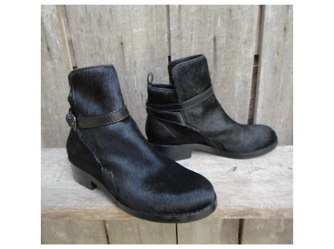 Botines Acne Studios de cuero de poni negro - vista 2