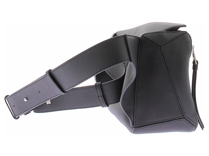 Borsa a tracolla Loewe in pelle nera Nero - vista 4