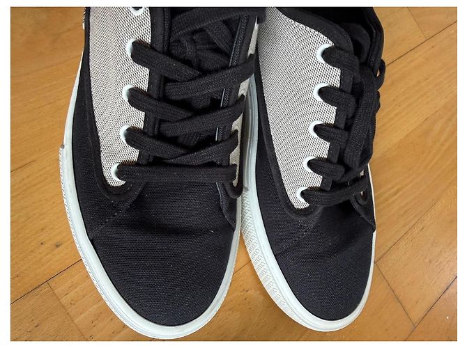 Baskets Hermès en coton noir et beige - vue 22