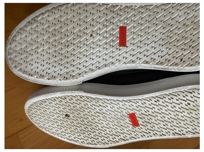Baskets Hermès en coton noir et beige - vue 29