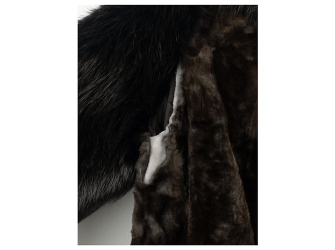 Yves Saint Laurent Rive Gauche von Tom Ford 2000er Pelz-Leder Bomberjacke - Ansicht 22