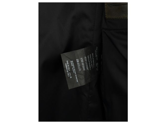 Prada AW08 Wellen-Raffung Kunstleder-Puffermantel - Ansicht 16