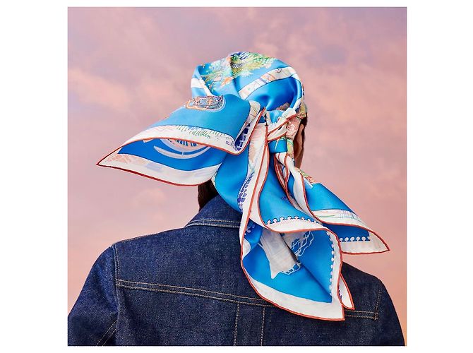 Hermès: Square/Scarf "Chvaloscope" New with Tag Multiple colors - view 11