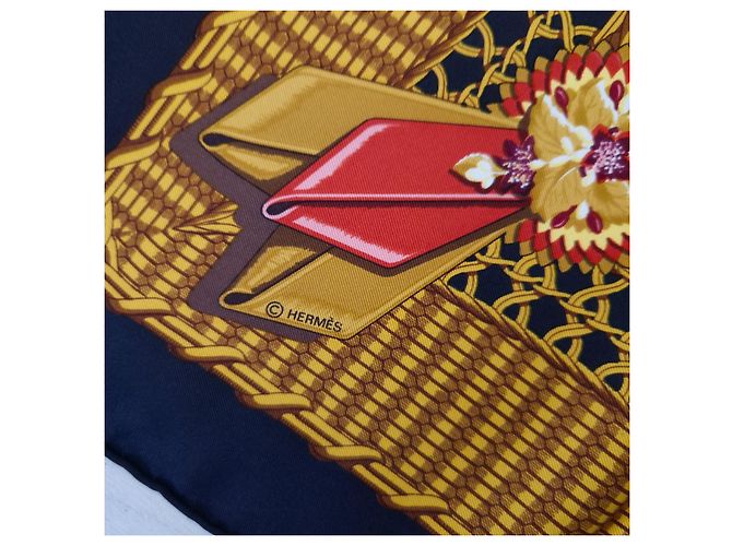Hermès Voitures Paniers Seidentuch 89cm - Ansicht 8