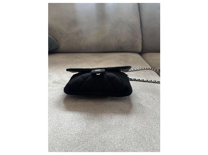 Chanel Bolsa de ombro em tecido acolchoado preto - vista 12