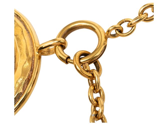 Collana con pendente a medaglione Rue Cambon Chanel placcata oro D'oro - vista 4