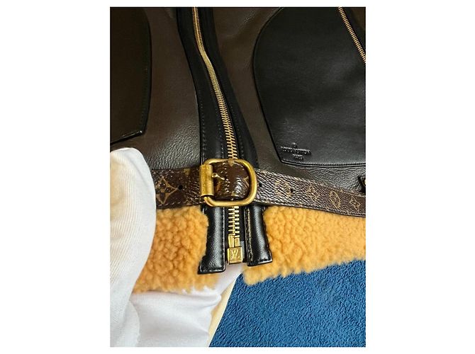 Chaleco de piel de oveja unisex Louis Vuitton Castaño - vista 9