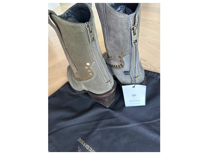 Zadig & Voltaire Stivaletti in camoscio con borchie Cachi - vista 7