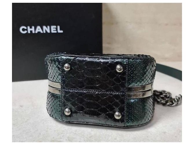Chanel Python Leather Evening Bag Dark green - view 2