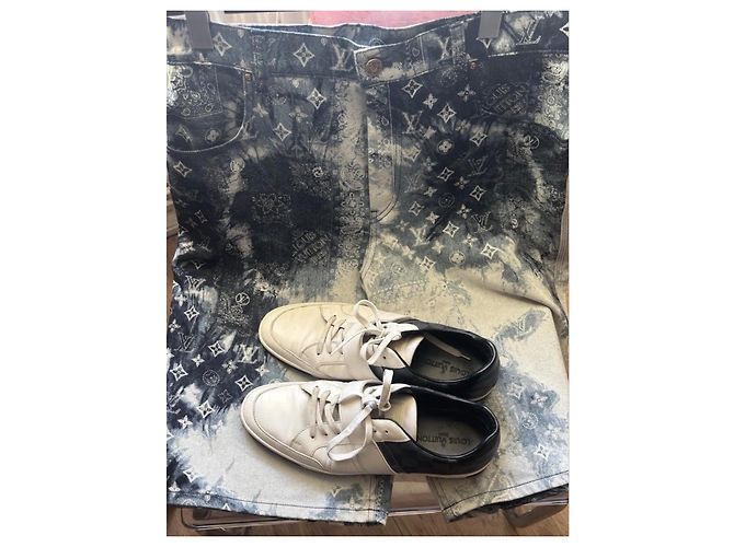 Louis Vuitton Sneakers Nero Bianco - vista 5