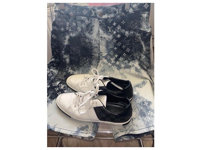 Louis Vuitton Sneakers Nero Bianco - vista 6