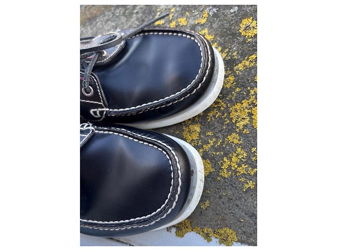 Prada Schwarze Leder-Bootsschuhe - Ansicht 5