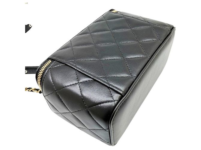 Borsa a tracolla Vanity con catena CHANEL Matelassé Nero - vista 8