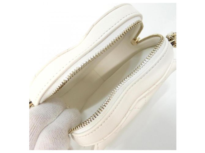 Timeless Chanel AP2784 Shoulder Bag White - view 9
