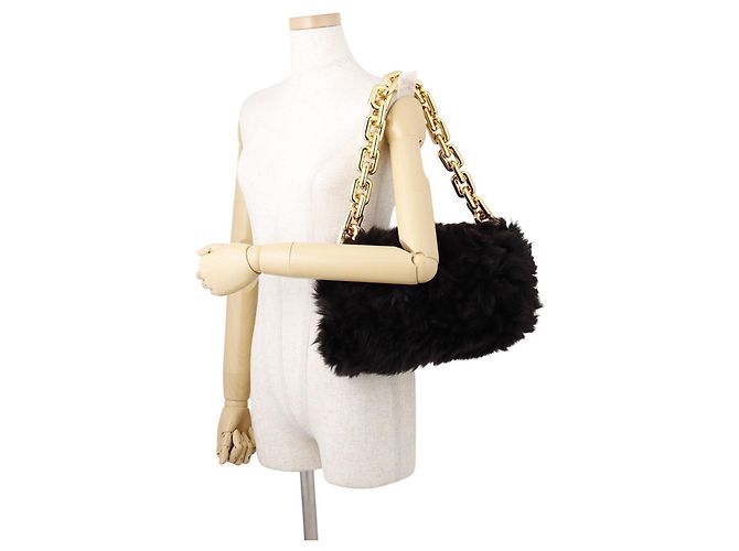 Borsa Bottega Veneta nera - The Chain Pouch Shearling Nero - vista 4