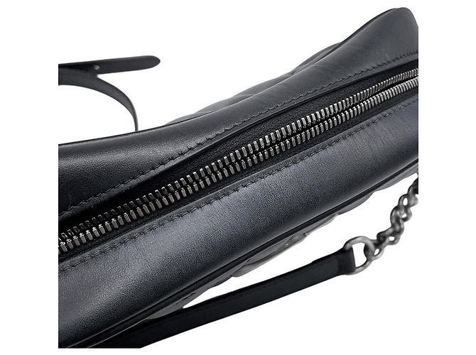 Borsa a tracolla con catena Gucci GG Marmont Matelassé Small Nero - vista 10