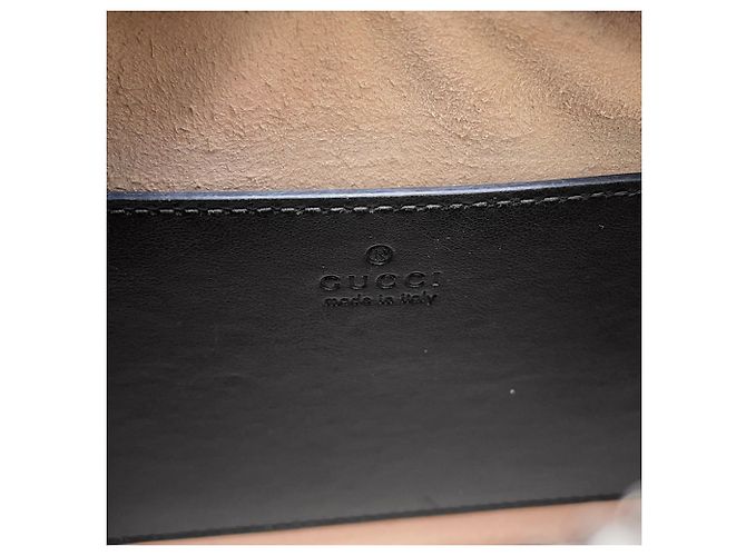 Borsa a tracolla con catena Gucci GG Marmont Matelassé Small Nero - vista 14