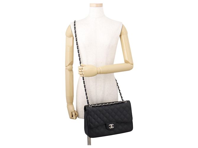 Borsa a tracolla con catena Chanel in vitello martellato nero - vista 5