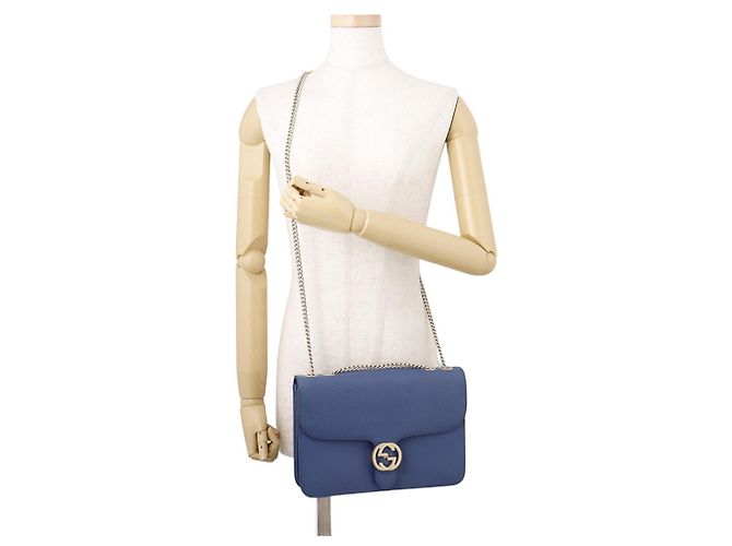 Borsa a tracolla con catena Gucci in nero e blu - vista 5