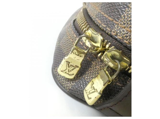 Bolsa de Ombro Louis Vuitton Damier Olaf PM Marrom - vista 4