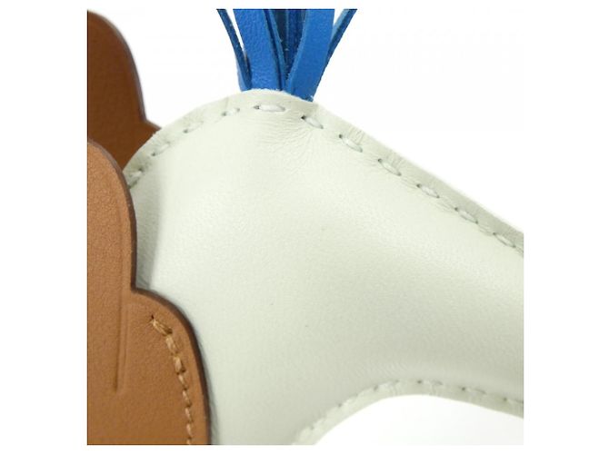 Hermès Hermes Rodeo Pegasus Bag Charm MM D'oro Verde - vista 3