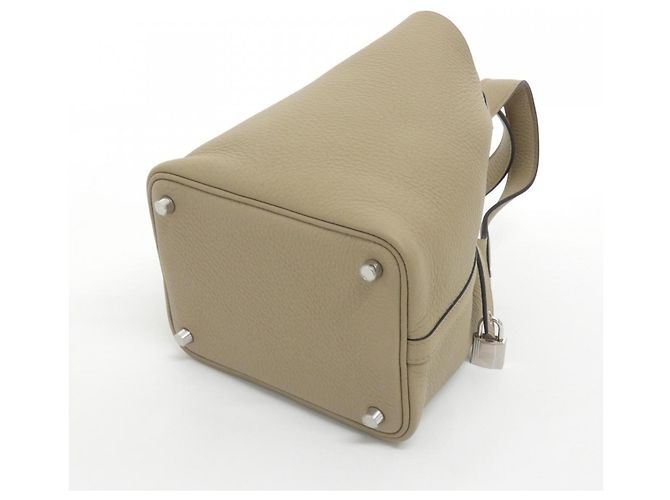 Hermès Bolso Hermes Picotin Lock PM Beige - vista 2