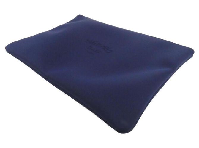 Hermès Borsa a mano Hermes Neovine GM Pouch Nero Blu - vista 3